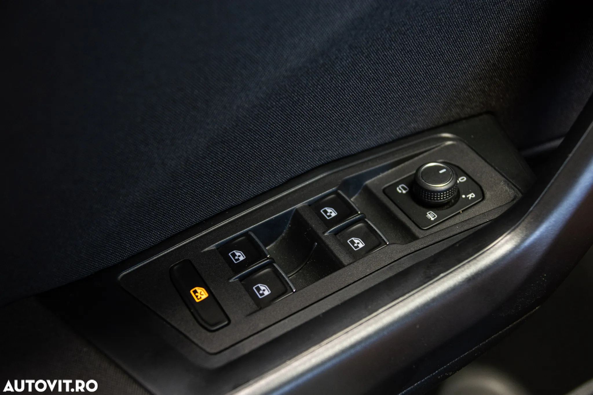 Volkswagen T-ROC 1.5 TSI DSG Design - 23