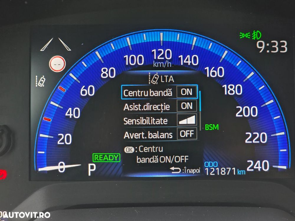 Suzuki Swace 1.8 E-CVT HEV Spirit - 35