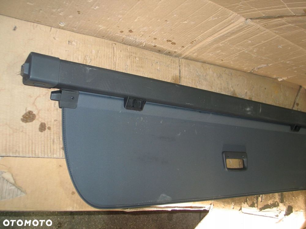 roleta bagaznika nio el6 23r.- P0315659AA - 6