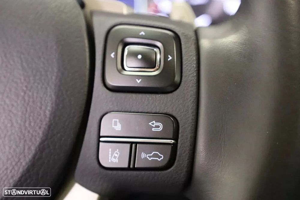 Lexus NX 300h Executive Plus - 43