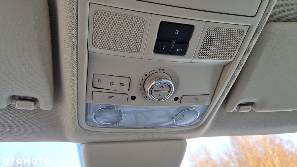 Volkswagen Tiguan 2.0 TDI 4Mot R-Style DSG - 11