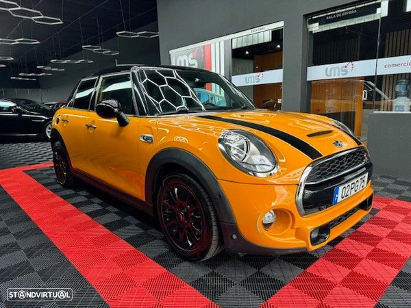 MINI Cooper SD Auto