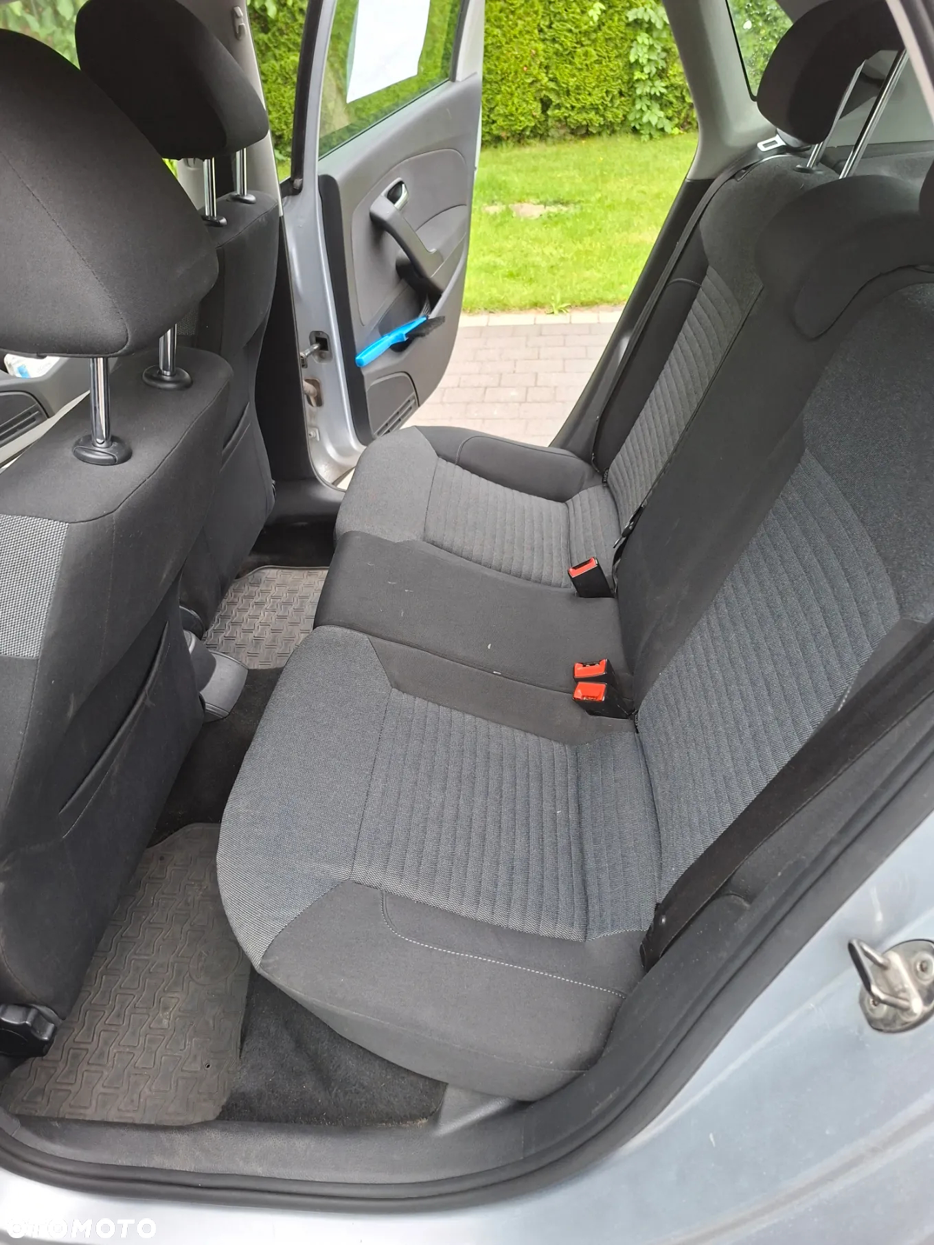 Volkswagen Polo 1.4 FSI Comfortline - 6