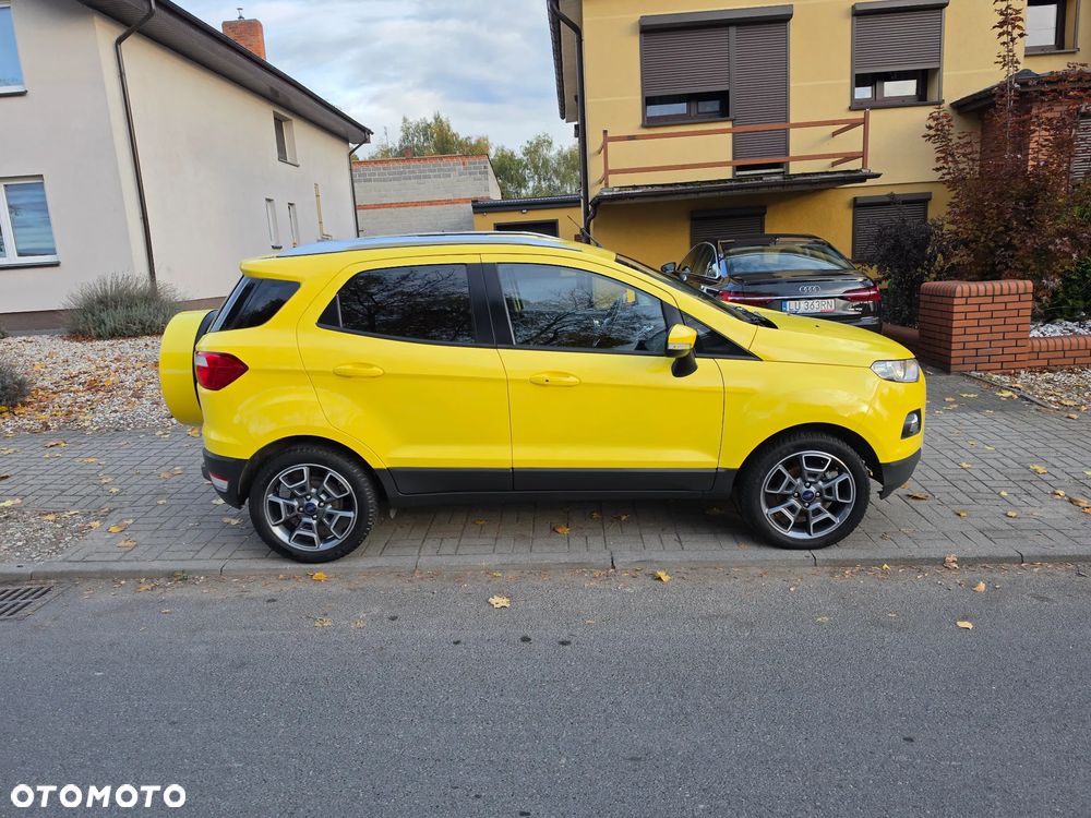Ford EcoSport - 10