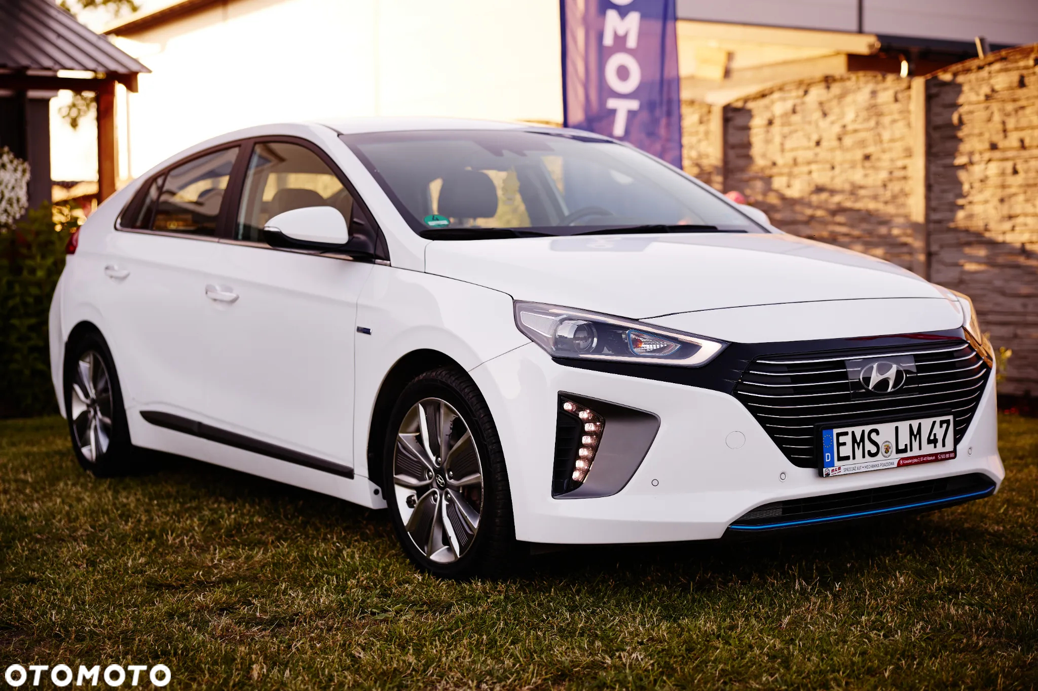 Hyundai IONIQ hybrid Platinum - 10
