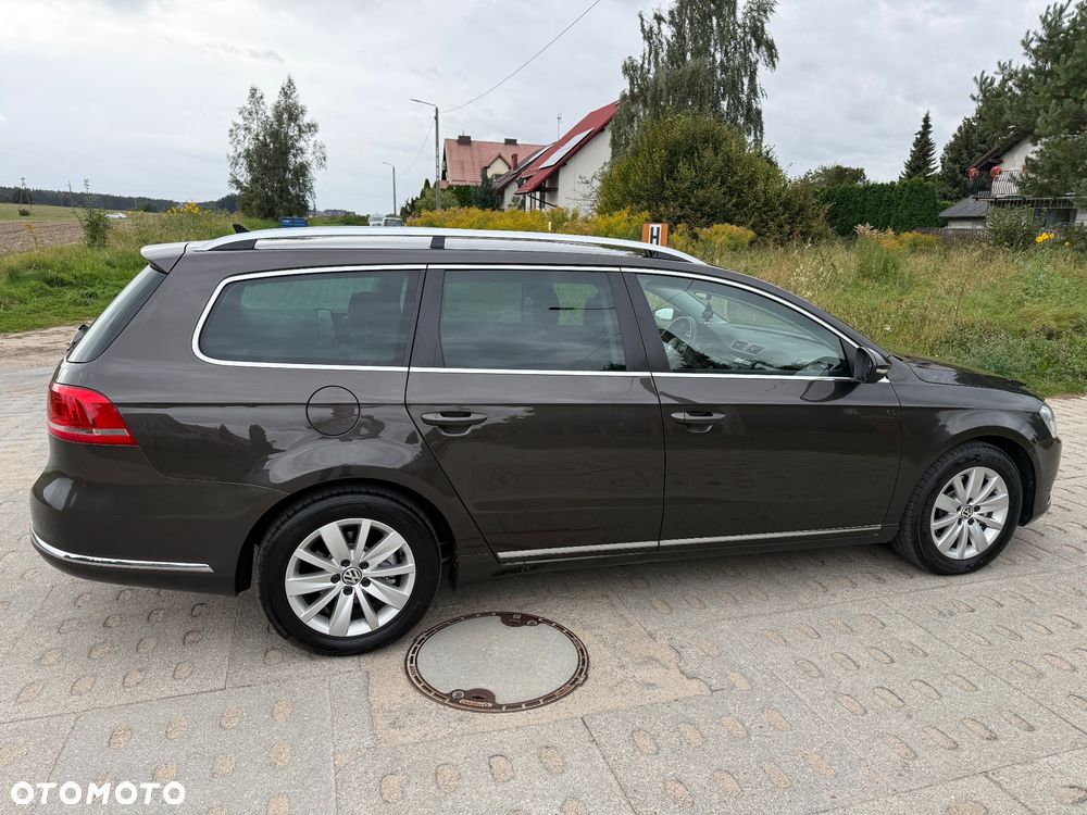 Volkswagen Passat - 6