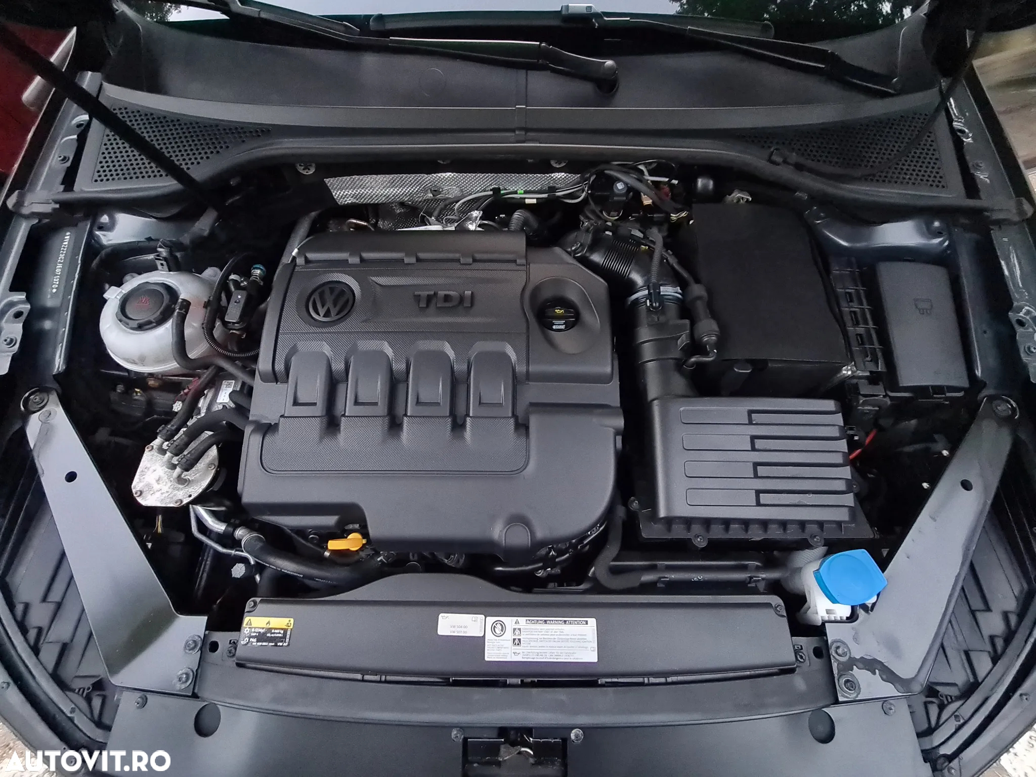 Volkswagen Passat Variant 2.0 TDI DSG Comfortline - 5