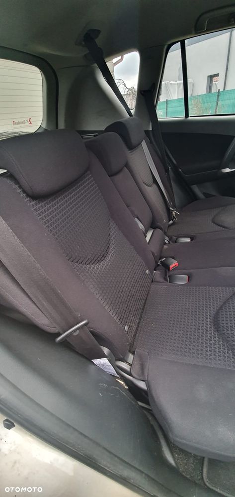 Toyota RAV4 2.2 D-4D Sol - 7