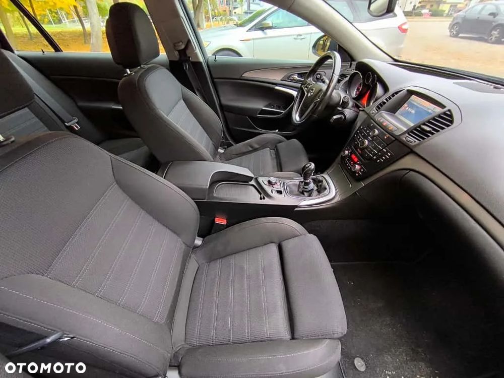 Opel Insignia 2.0 CDTI - 7