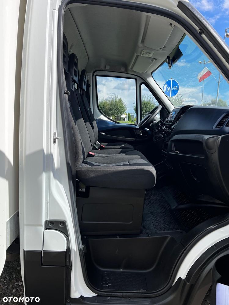 Iveco 35c16 Kontener+Winda - 17
