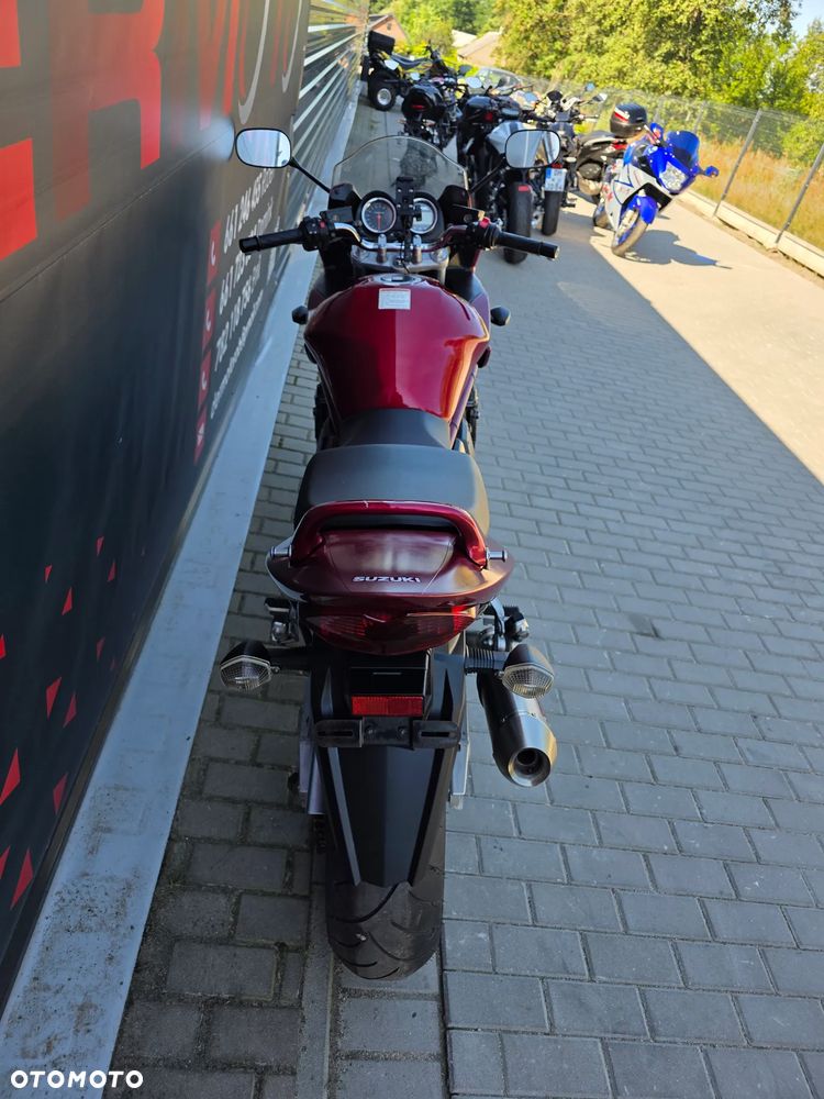 Suzuki Bandit - 27