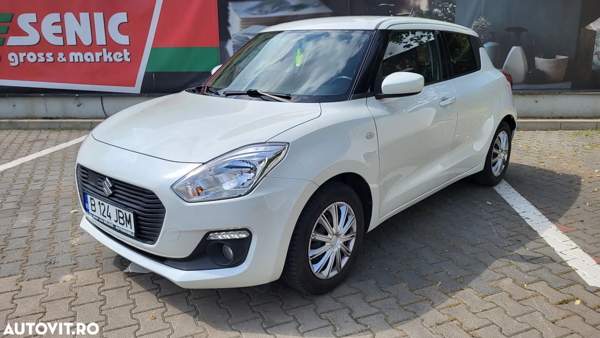 Suzuki Swift M-Hybrid 1.2 Passion - 1