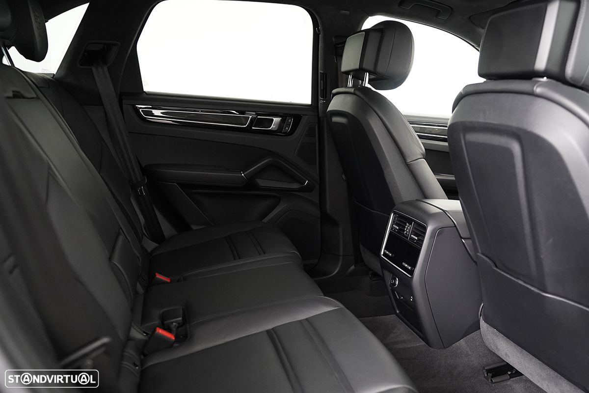 Porsche Cayenne E-Hybrid - 33