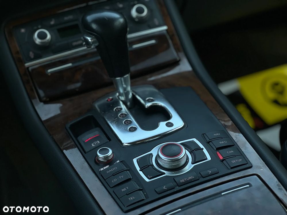 Audi A8 - 20