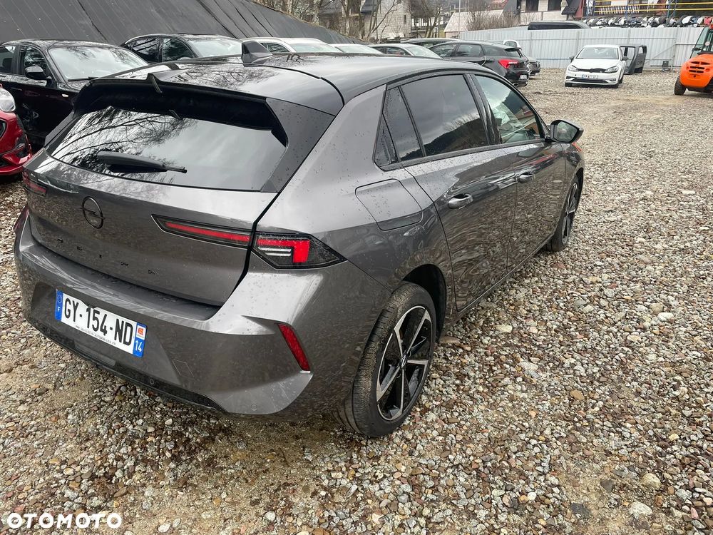 Opel Astra 1.5 D Automatik Ultimate - 3