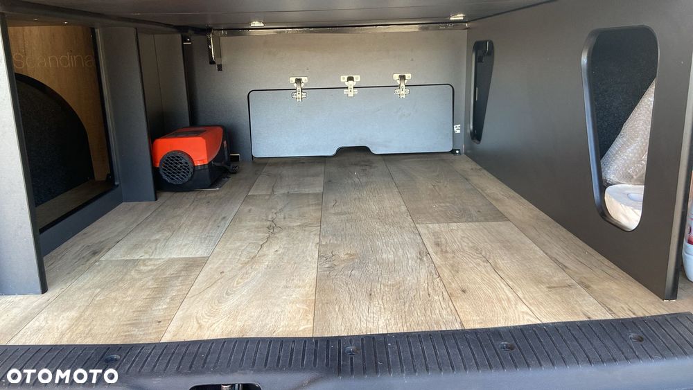 Volkswagen Transporter L1H1 - 24