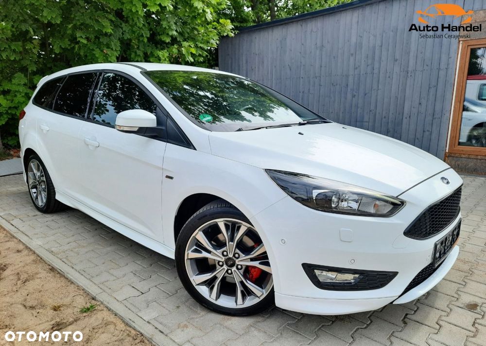 Ford Focus 1.5 EcoBoost STart-Stopp-System ST-LINE - 9