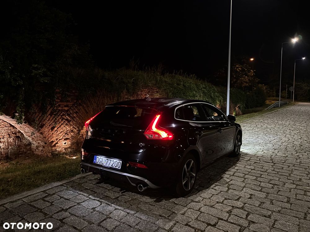 Volvo V40 D2 RDesign - 26