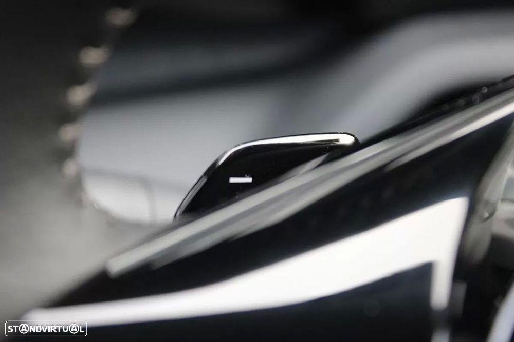 Peugeot 408 1.2 PureTech Allure EAT8 - 21