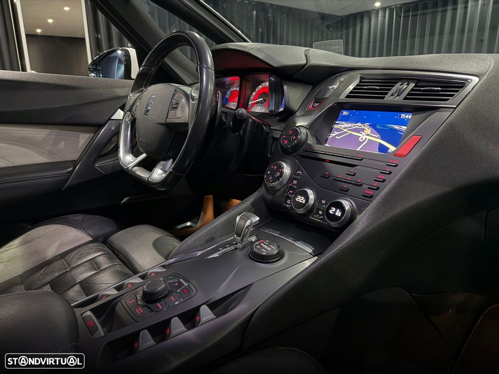 Citroën DS5 2.0 HDi Hybrid4 So Chic CMP6 - 30