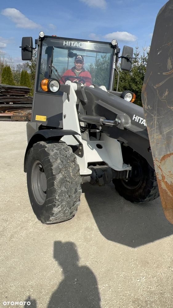 Hitachi ŁADOWARKA HITACHI ZW75 szybkozłącze hydr. Łyżka widły Cat 906 907 908 Deutz Volvo Liebherr Zw 75 5ton szybka jazda! MECALAC Jcb - 15