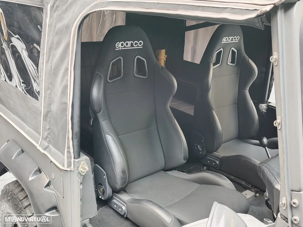 Toyota Land Cruiser - 14