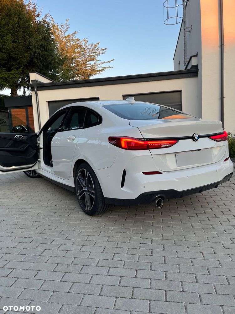 BMW Seria 2 218i M Sport - 38