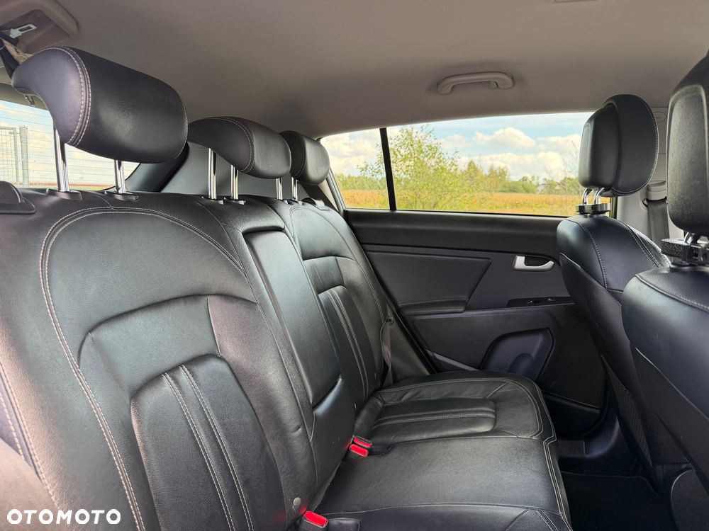 Kia Sportage 1.7 CRDI 2WD Spirit - 26