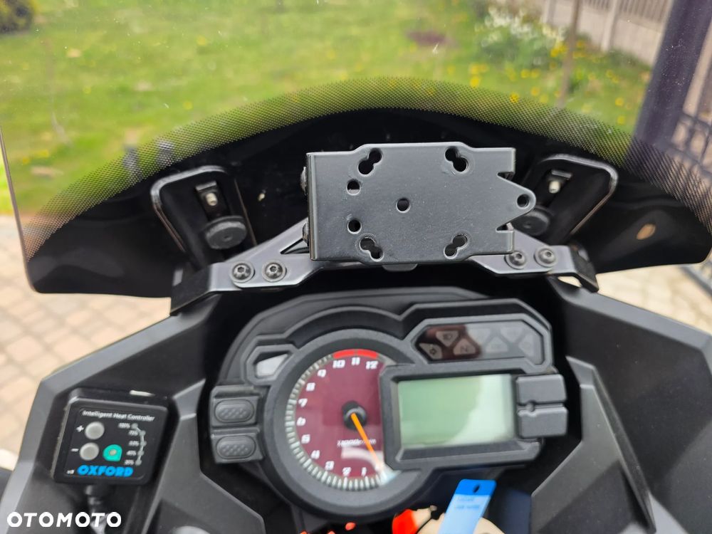Kawasaki Versys 1000 - 9