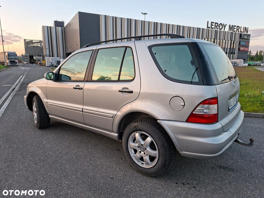 Mercedes-Benz ML - 2
