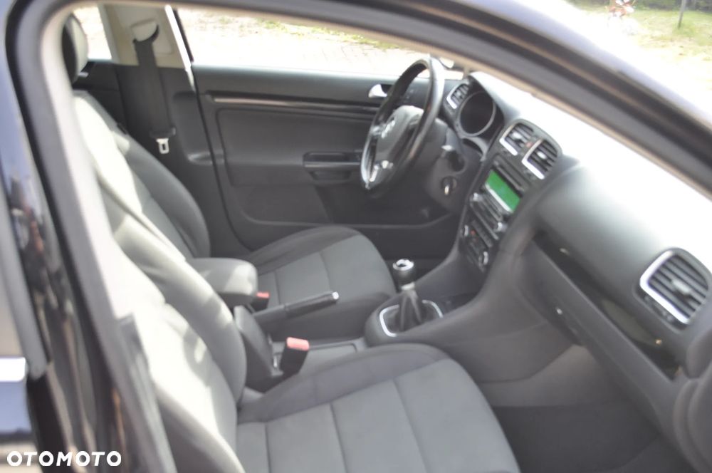 Volkswagen Golf Variant 1.6 TDI Highline - 12
