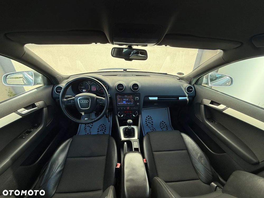 Audi A3 Sportback 2.0 TDI DPF S line Sportpaket (plus) - 13