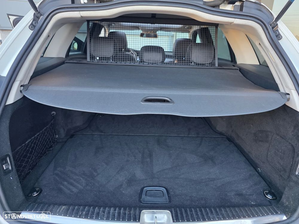 Mercedes-Benz C 220 BlueTEC Avantgarde+ - 28