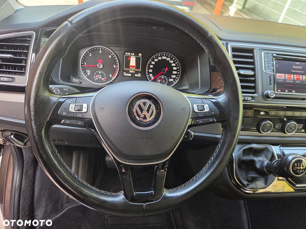 Volkswagen Multivan - 40
