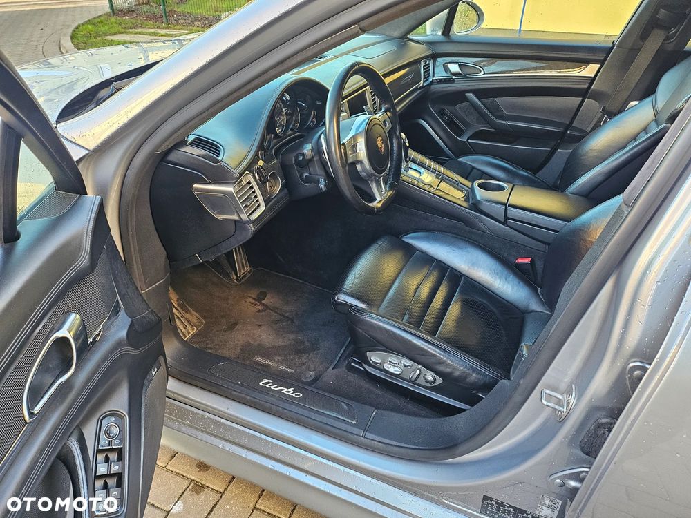 Porsche Panamera Turbo - 5