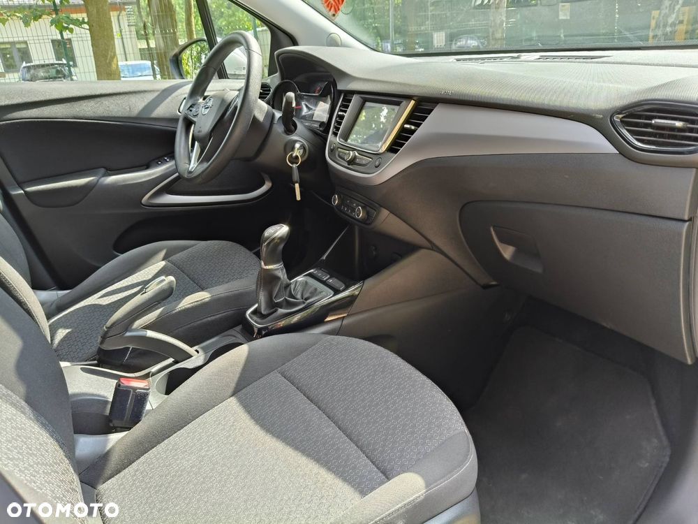 Opel Crossland X 1.2 Innovation - 10