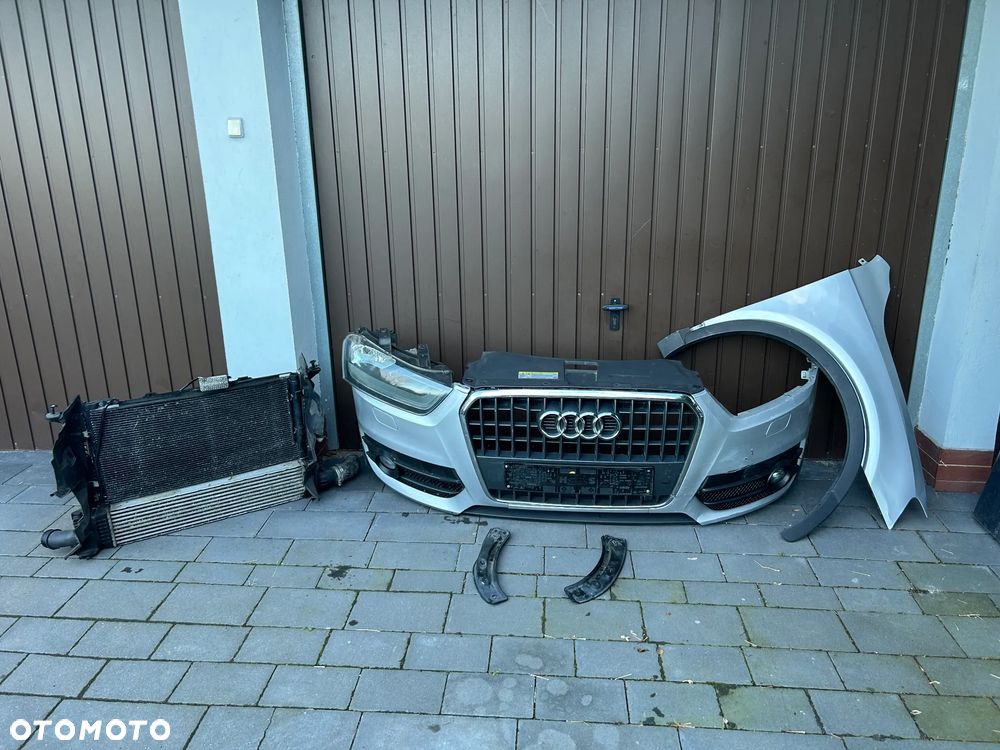 zderzak,chłodnice, błotnik lampa audi Q3 2014 - 1