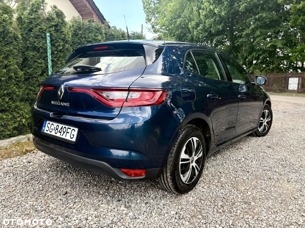 Renault Megane ENERGY TCe 100 LIFE - 4