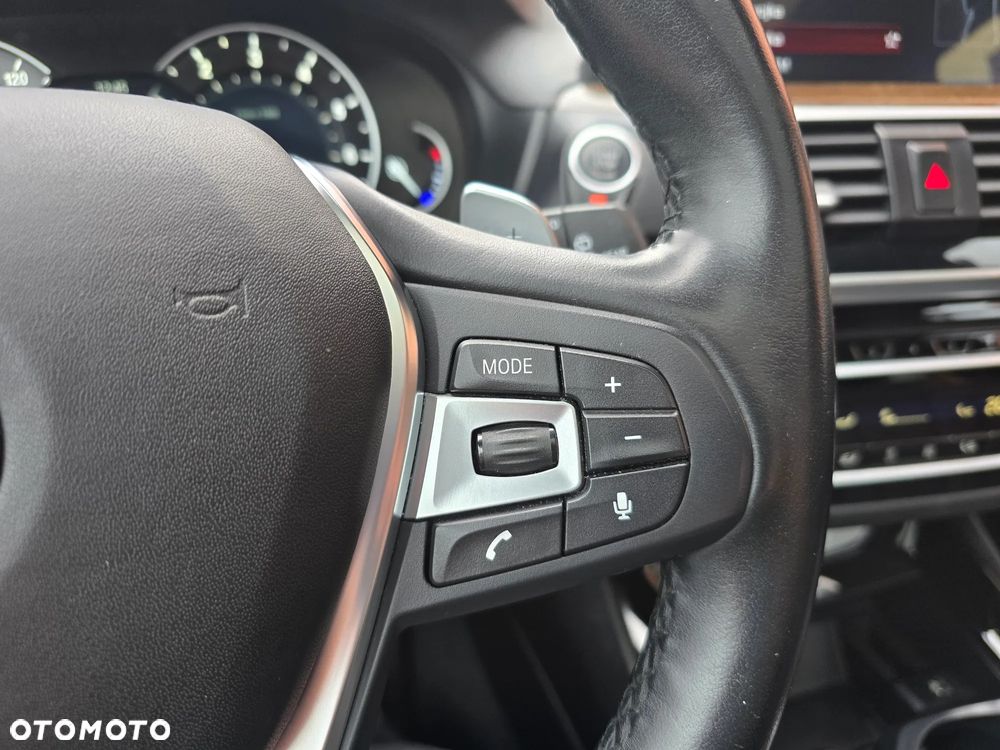 BMW X3 xDrive30i GPF Luxury Line - 13