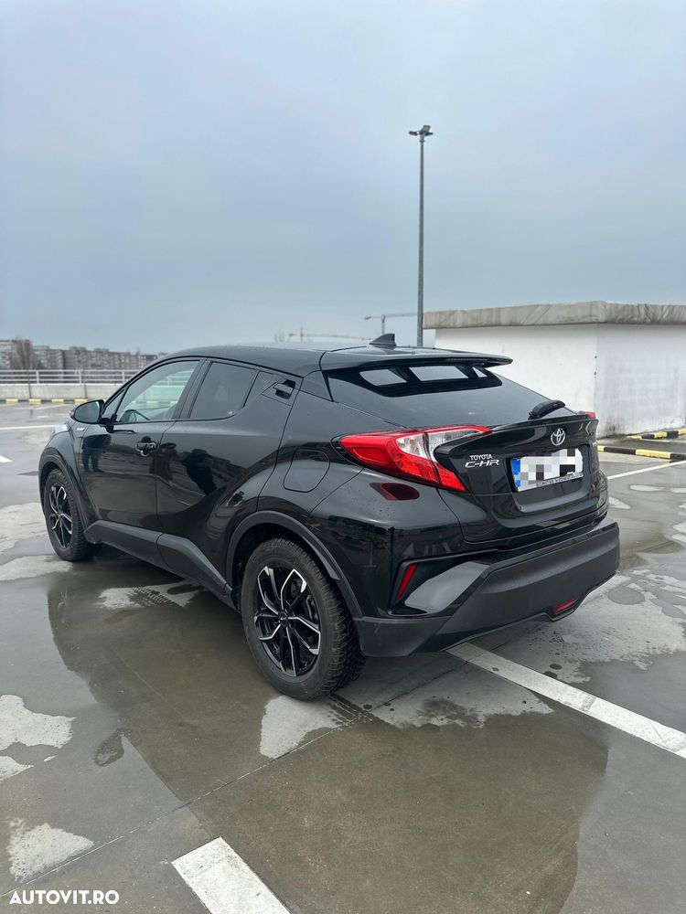 Toyota C-HR - 3