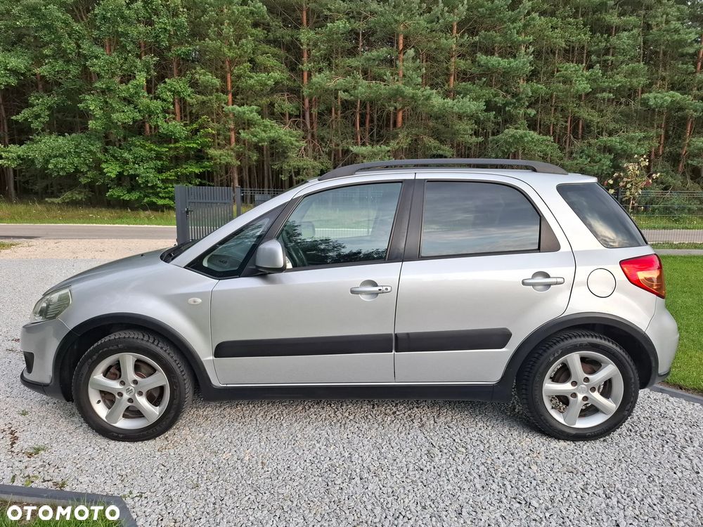 Suzuki SX4 1.6 GLX / Comfort - 1