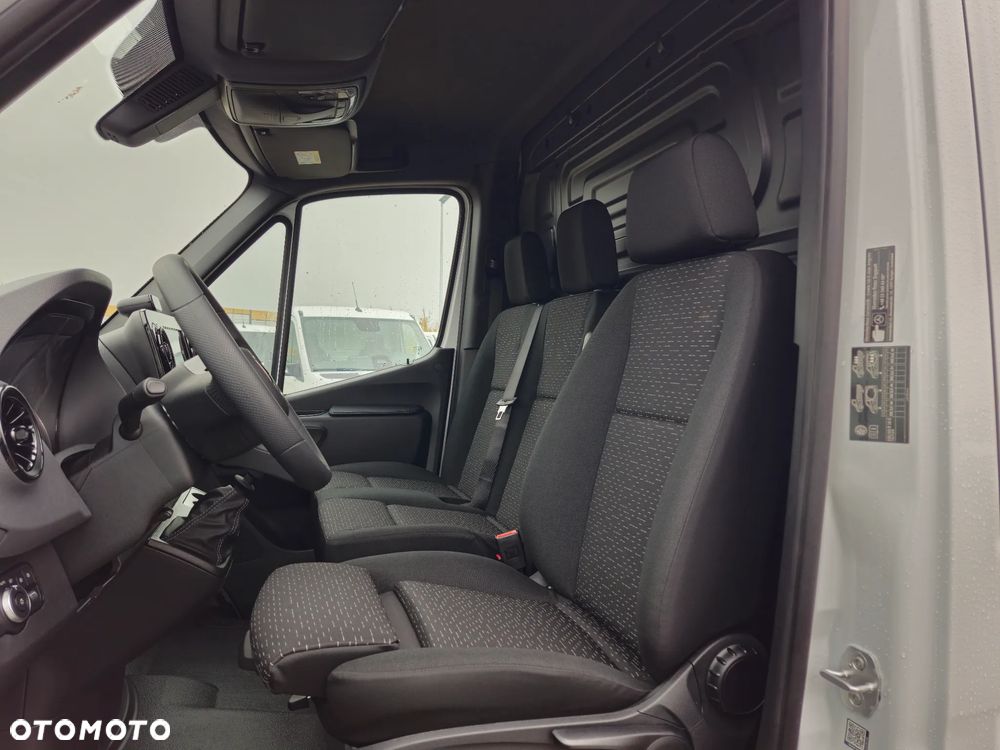 Mercedes-Benz Sprinter 315 CDI - 25