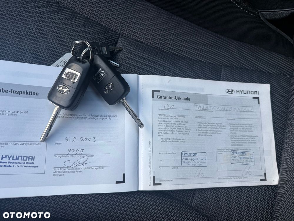 Hyundai i30 blue Kombi 1.6 CRDi YES Gold - 24