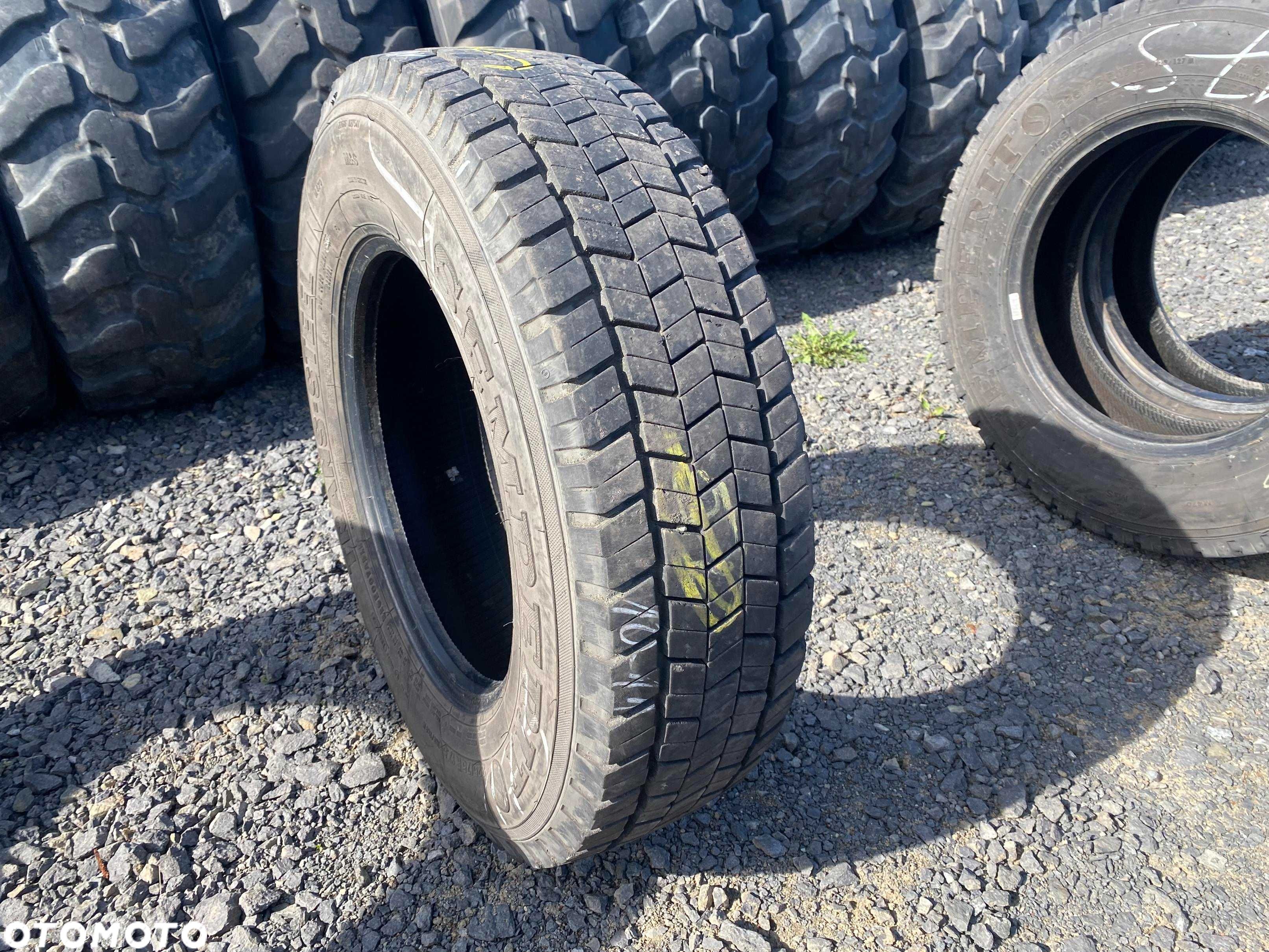 Opona 225/75R17.5 SEMPERIT TRANS-STEEL Napędowa 10-11mm - 1