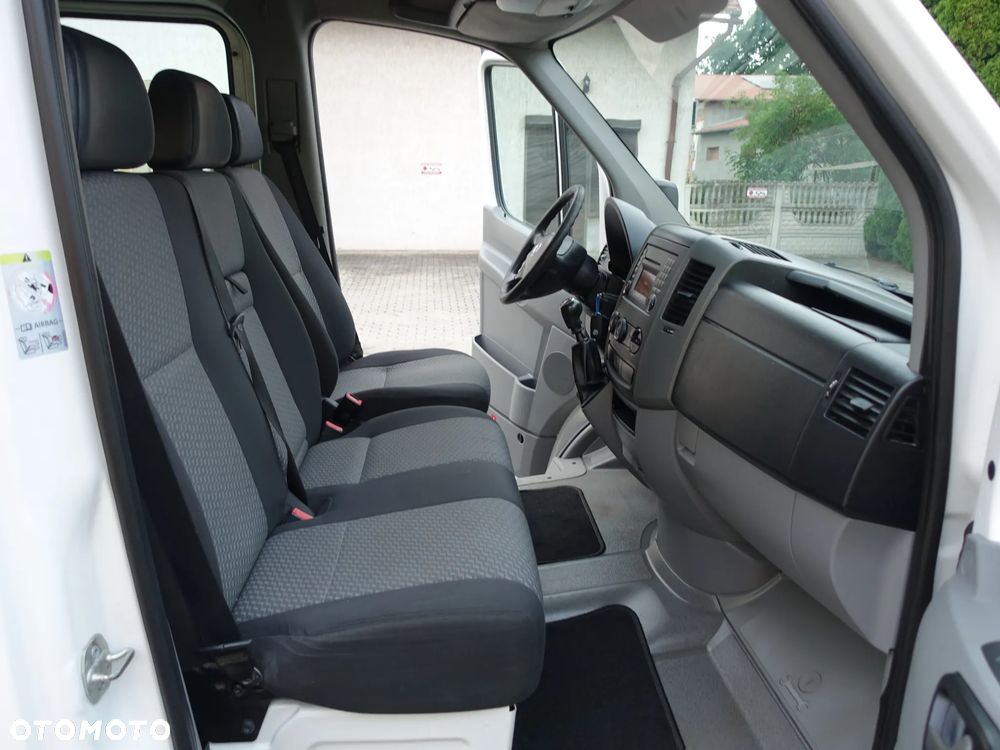 Volkswagen CRAFTER DOKA KLIMA ZADBANY SERWISOWANY Z NIEMIEC GOTOWY PRACY - 10