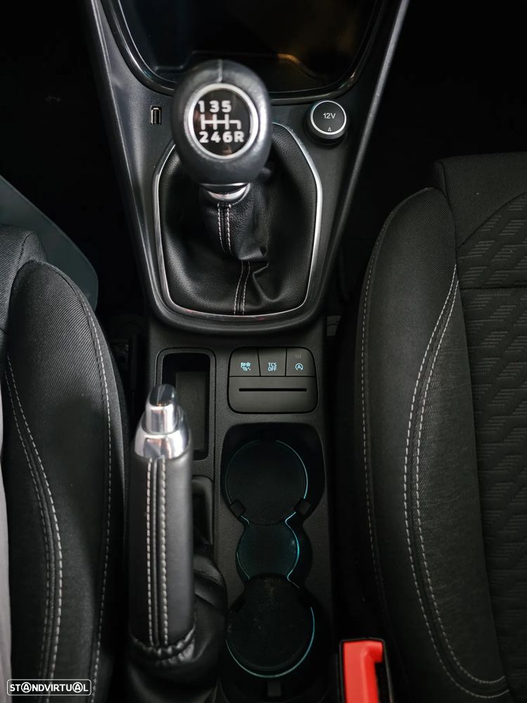 Ford Puma 1.0 EcoBoost TITANIUM - 34