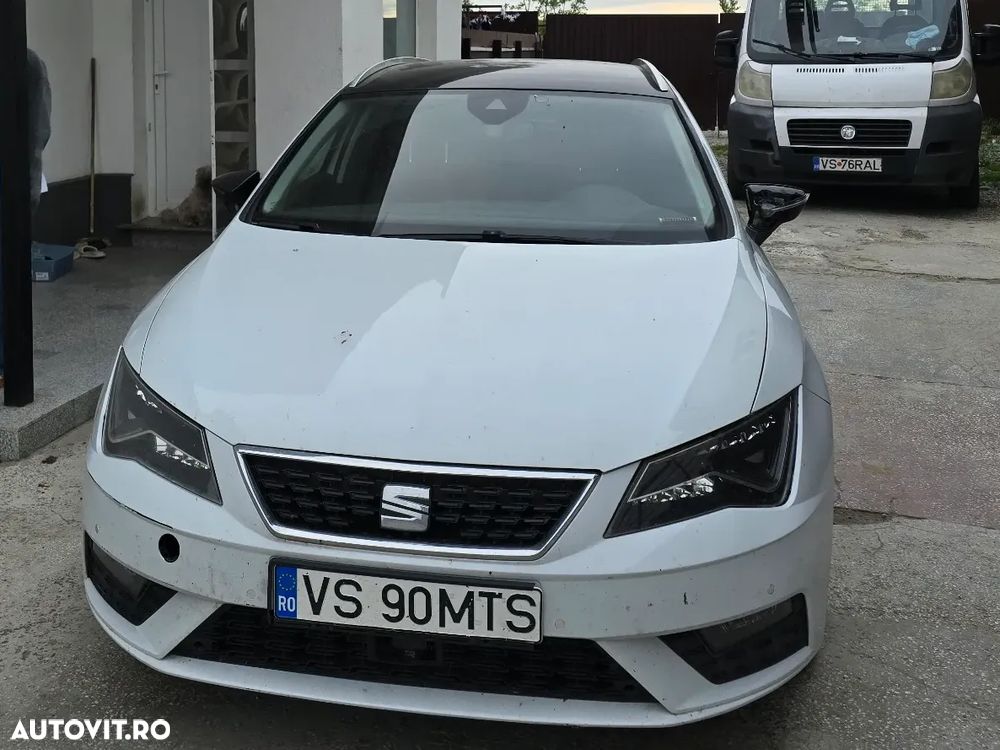 Seat Leon 2.0 TDI DPF Start&Stop DSG Style - 4