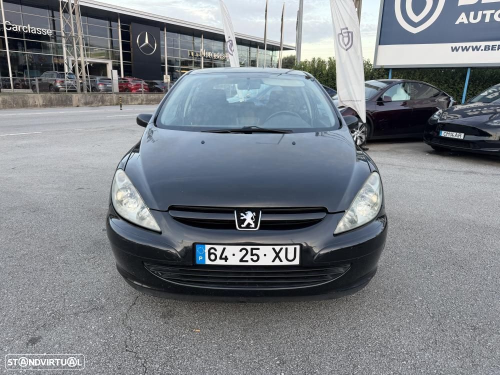 Peugeot 307 2004 photo 2