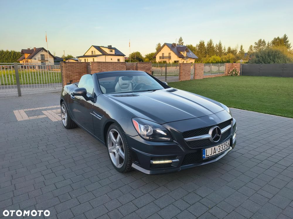 Mercedes-Benz SLK 350 - 1