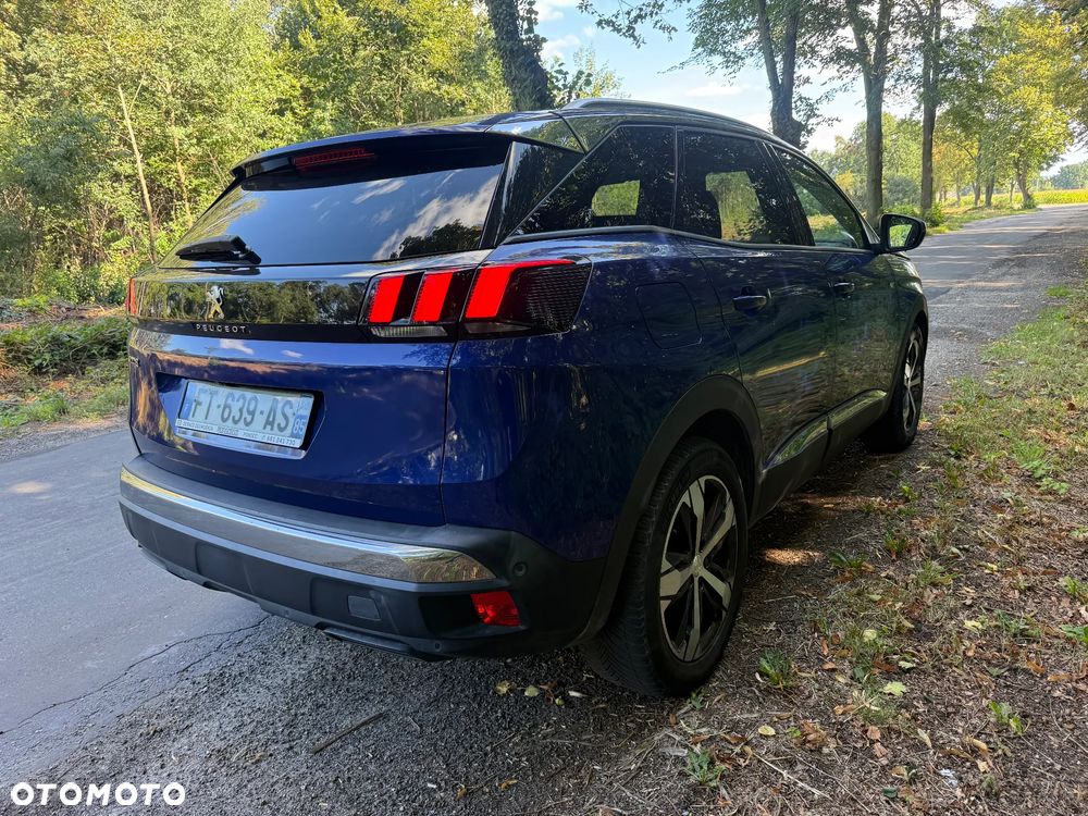 Peugeot 3008 PureTech 130 Stop & Start GPF EAT8 Allure - 4